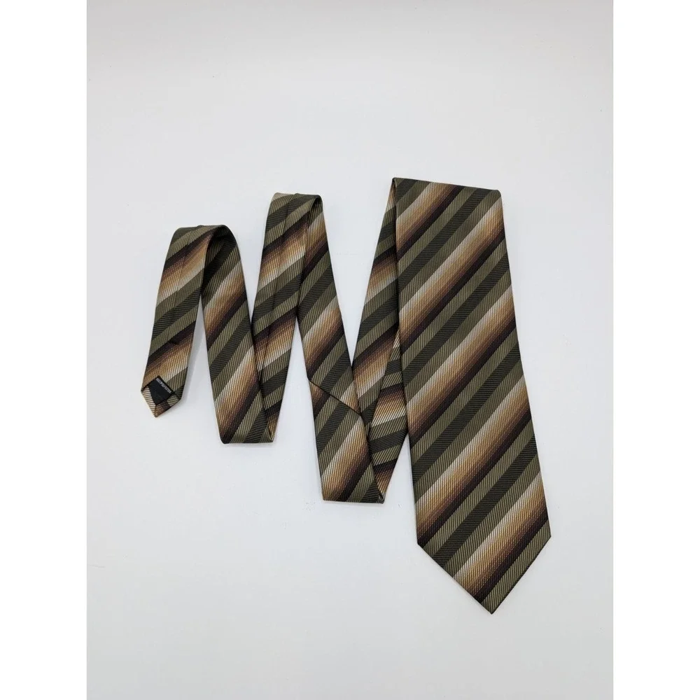 Bergamo New York Mens Necktie Brown Gold Silver Jacquard Diagnol Stripe